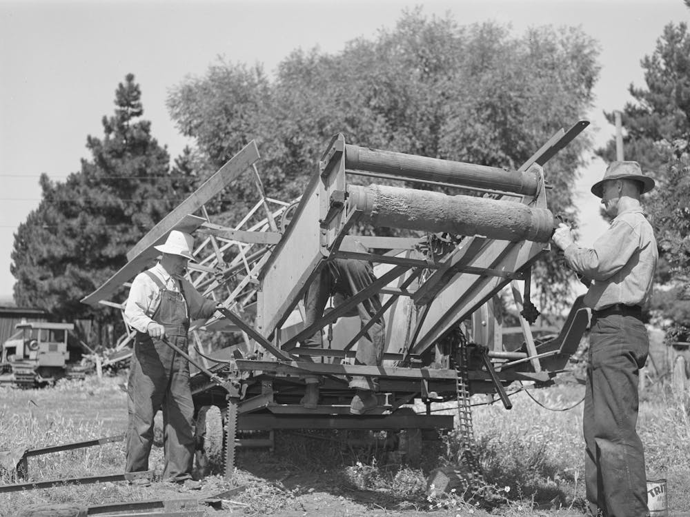 Repairing Combine, Latah County, Idaho By Russell Lee