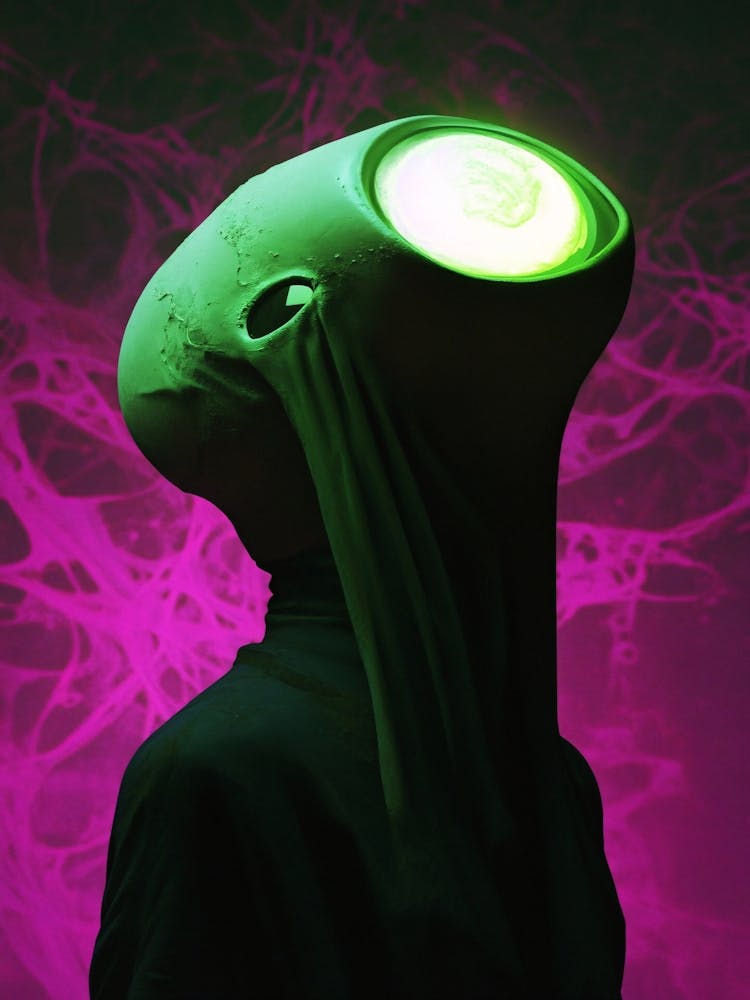 Alien Kopf 2