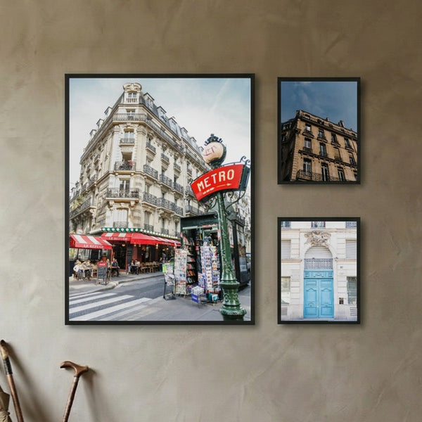 Parisian Street Hues