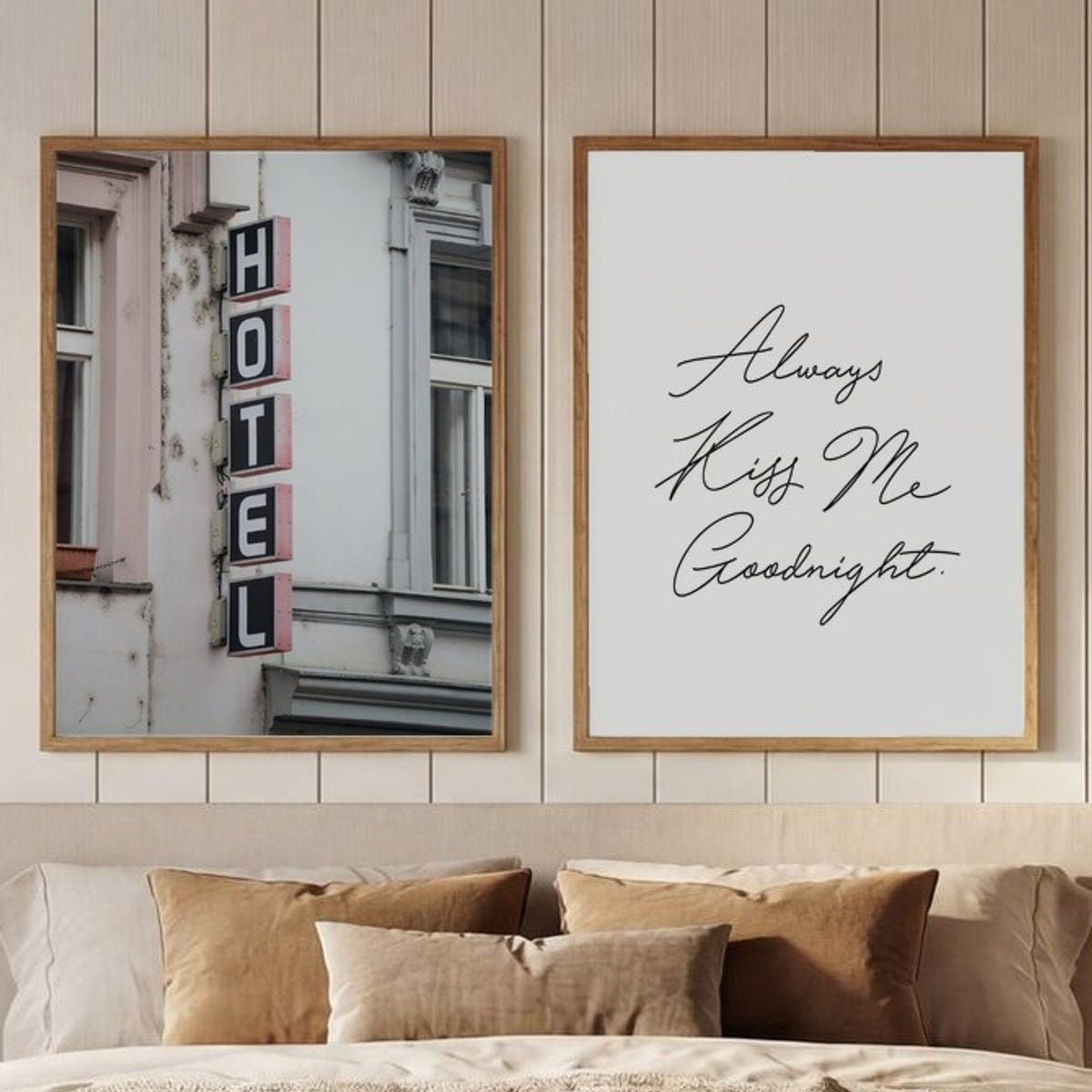 Set of 2 Retro Romance